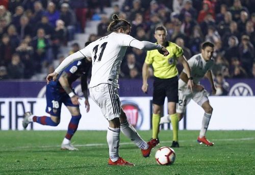 ​VIDEO Levante - Real Madrid 1-2 / Madrilenii au câștigat grație a două lovituri de la 11 metri