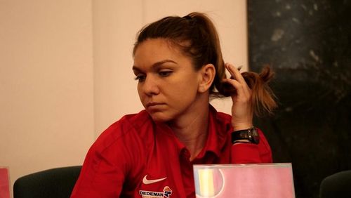 Simona Halep, înainte de meciul cu Franța: "Îmi place mult terenul la Rouen, îmi pare rău de ce s-a întâmplat la Notre-Dame"