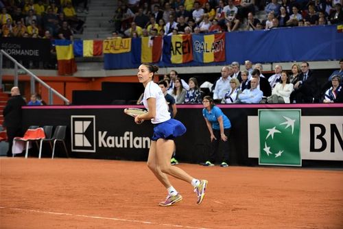 ​WTA Madrid: Irina Bara și Mihaela Buzărnescu s-au calificat în sferturile probei de dublu