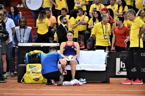 Irina Begu, în lacrimi după eliminarea din FedCup: "Îi mulţumim Simonei pentru dăruirea ei"