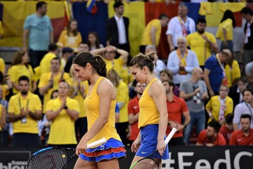 VIDEO FedCup: România, eliminată dramatic de Franța / Simona Halep și Monica Niculescu au luptat incredibil, dar au cedat în decisiv