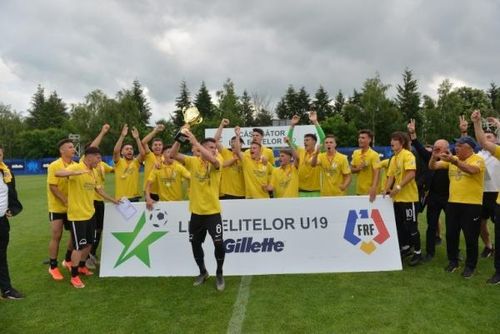 FC Viitorul a câștigat Liga Elitelor U19 (3-1 vs Dinamo) și va reprezenta România în Youth League