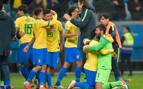 VIDEO Copa America: Brazilia, în semifinale - Cu un jucător în plus din minutul 58, Selecao a avut nevoie de penaltiuri ca să treacă de Paraguay