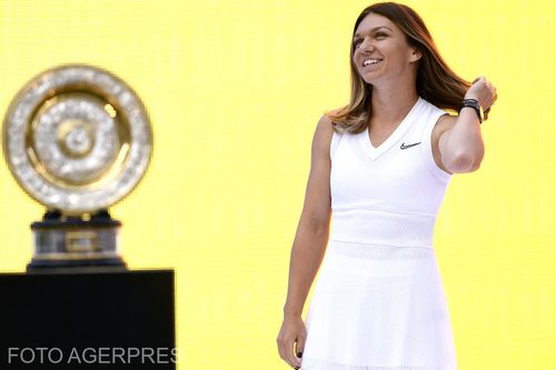 VIDEO Simona Halep a prezentat trofeul de la Wimbledon pe Arena Națională: „Acest trofeu este al nostru, este al țării”