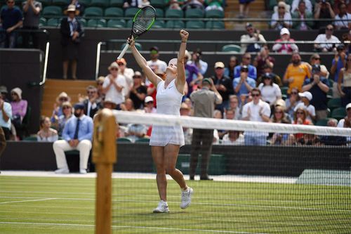 Mats Wilander îi dă șanse Mihaelei Buzărnescu să o învingă pe Simona Halep, în special la Wimbledon - Barbara Schett merge pe mâna Simonei