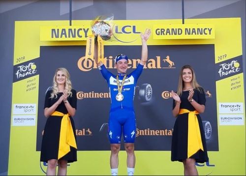 ​Turul Franței: Elia Viviani (Deceunick - Quick Step) a câștigat etapa a patra / Julian Alaphilippe păstrează tricoul galben