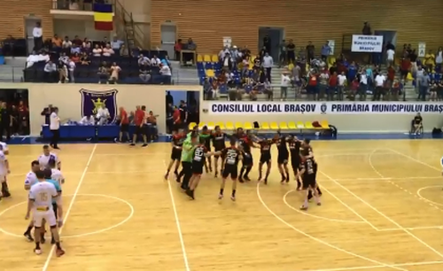 Handbal masculin: Dinamo Bucureşti a câştigat Supercupa României