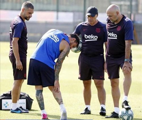 Lionel Messi s-a accidentat la antrenamente - Argentinianul va rata turneul din SUA al Barcelonei