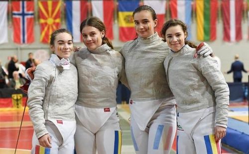 ​Scrimă: Echipa feminină de sabie a României, locul al patrulea la Europenele de cadeţi