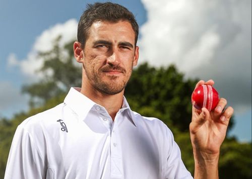 Strat de ceară pe mingile de cricket, pentru a reduce riscurile de transmitere a coronavirusului