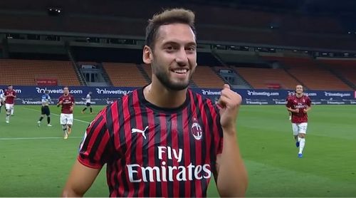 VIDEO Remiză între AC Milan și Atalanta - Reușită spectaculoasă a lui Calhanoglu