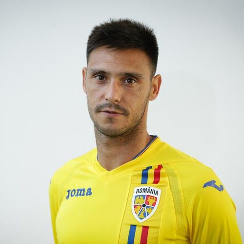 FOTO Mario Camora a îmbrăcat pentru prima oară tricoul echipei naţionale