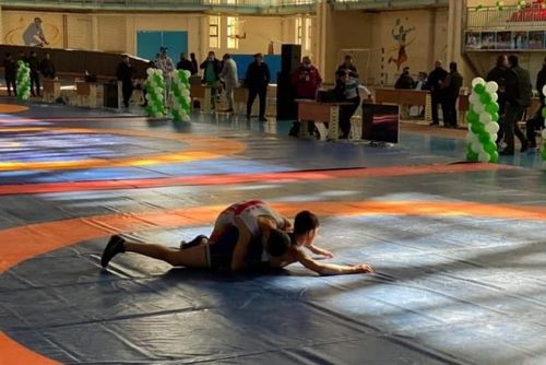 ​Lupte: Campionatele Mondiale 2020 de la Belgrad, înlocuite de Cupa Mondială individuală