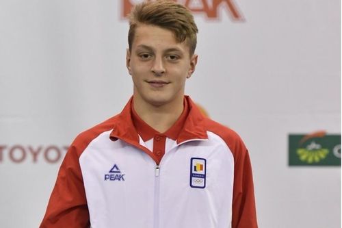 CE Gimnastică: Gabriel Burtănete, campion european la juniori, în proba de sărituri