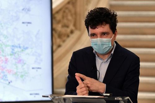 Ce spune Nicușor Dan despre CSM București - Cât costă de la buget finanțarea echipei antrenate de Adi Vasile