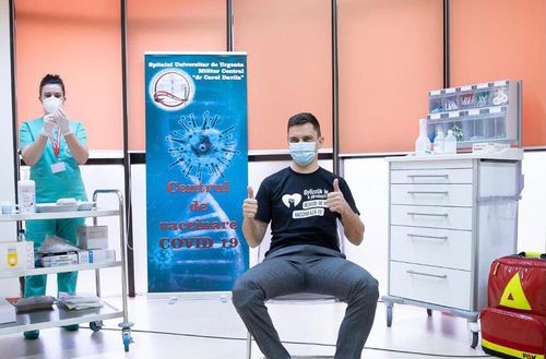 Eduard Novak s-a vaccinat anti-Covid: Ce îi sfătuiește pe sportivii români