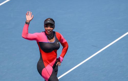 VIDEO Serena Williams, victorie în trei seturi cu Aryna Sabalenka / Americanca, posibil duel cu Simona Halep