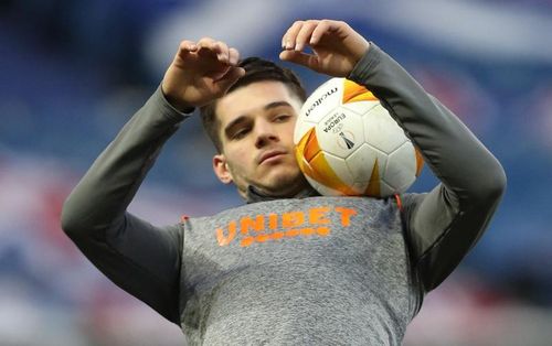 DigiSport: Ianis Hagi, un român atipic: cum și-a dat fiul ”Regelui” colegii ”pe spate” și a devenit un model în vestiarul lui Rangers