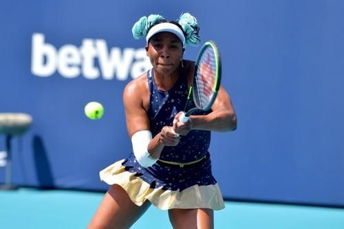 FOTO Cum a apărut Venus Williams pe teren la Miami