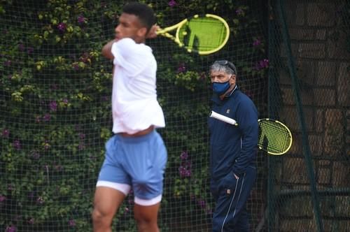 Debut cu stângul pentru Toni Nadal la revenirea în circuitul ATP
