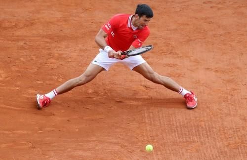 Novak Djokovic: "Sper că vaccinul nu va deveni obligatoriu pentru a putea juca"
