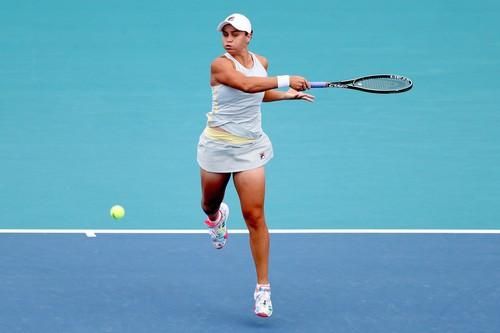 WTA: Ashleigh Barty, campioană la Miami pentru a doua oară consecutiv  - Bianca Andreescu, abandon la 6-3, 4-0