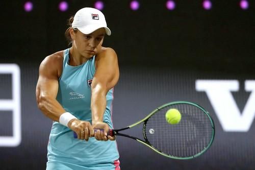 VIDEO Lidera mondială, calificare cu emoții în sferturi - Unde a arătat slăbiciuni jocul lui Ashleigh Barty