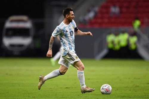 VIDEO Argentina învinge Paraguay și se califică în sferturi - Messi a egalat recordul de selecții deținut de Mascherano