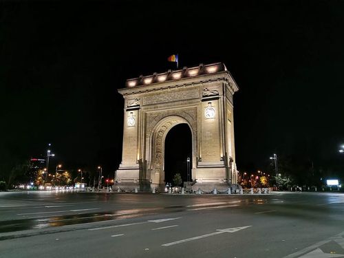 Bucureștiul, văzut prin ochii unui jurnalist de la L'Equipe: Departe de a fi micul Paris
