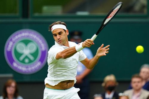 Wimbledon: Roger Federer, la pas în sferturi - Posibil duel cu Daniil Medvedev: "Sper să plouă și mâine"