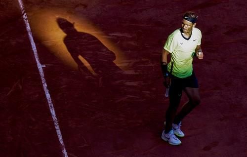 Roland Garros: Rafael Nadal s-a calificat în sferturi - Victorie în trei seturi cu Jannik Sinner