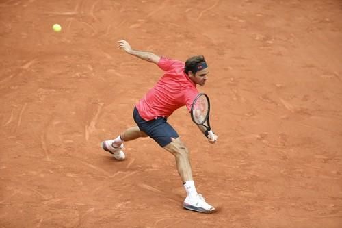 VIDEO Prosopul buclucaș - Cum explică Roger Federer incidentul avut cu arbitrul de scaun la partida cu Marin Cilic