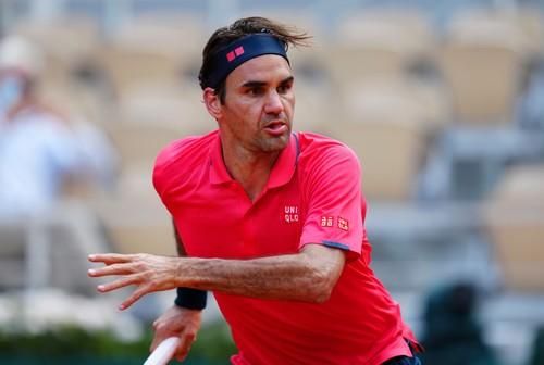 VIDEO Roger Federer și atingerea de geniu - Lovitura zilei la Roland Garros