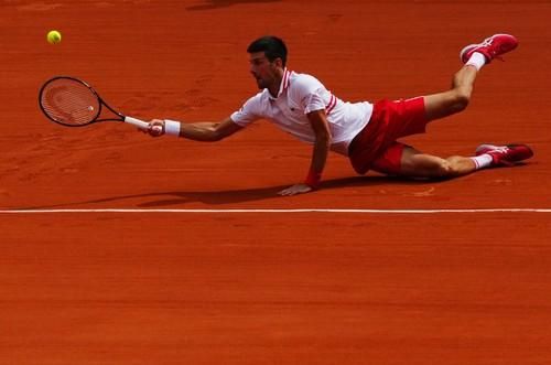 Roland Garros: Novak Djokovic, în sferturi - Revenire spectaculoasă după ce a fost condus cu 2-0 la seturi de un adversar de 19 ani