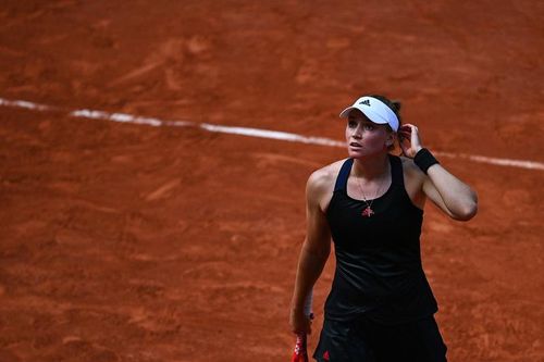 A învins-o pe Serena Williams, dar s-a oprit în sferturi: Elena Rybakina, eliminată dramatic de Anastasia Pavlyuchenkova