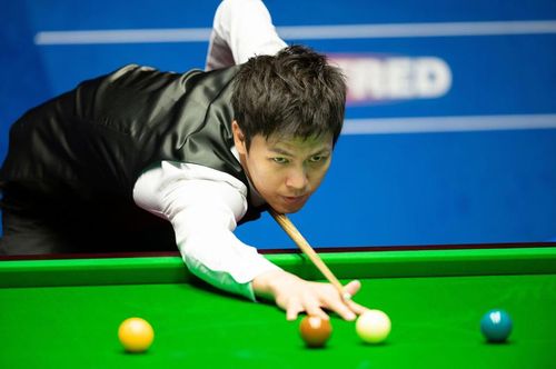 VIDEO Un jucător de snooker realizează primul break de 155 de puncte înregistrat de o cameră de filmat