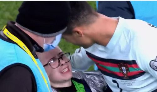 VIDEO Gestul lăudat al lui Cristiano Ronaldo - O fetiță de 11 ani și-a împlinit visul, iar tatăl a fost amendat