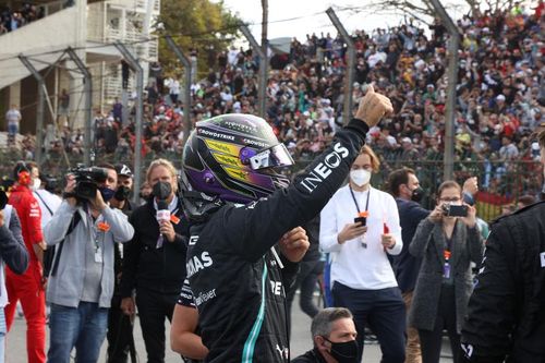 Formula 1: Lewis Hamilton, victorie în MP al Braziliei - Duel electrizant cu Max Verstappen pentru titlul mondial