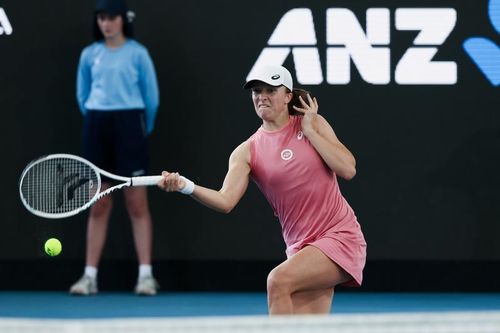 Iga Swiatek, campioană la WTA Doha - Victorie zdrobitoare în fața estonei Anett Kontaveit