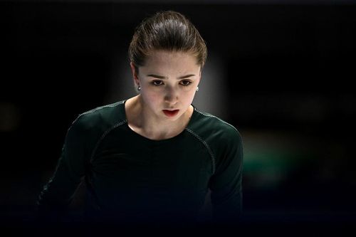 Kamila Valieva, apărată de o dublă campioană olimpică la patinaj artistic: "Adulții sunt de vină"