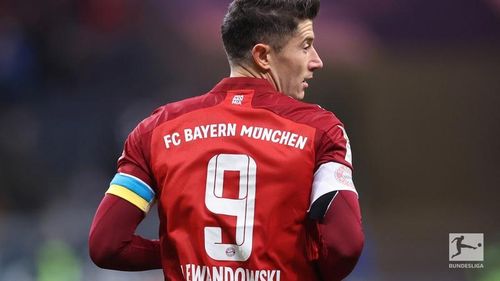 VIDEO Bayern Munchen a învins-o pe Eintracht Frankfurt - Robert Lewandowski a purtat o banderolă în culorile Ucrainei