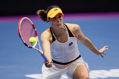 VIDEO Alize Cornet, una dintre surprizele de la Australia Open, eliminată prematur la WTA Sankt Petersburg