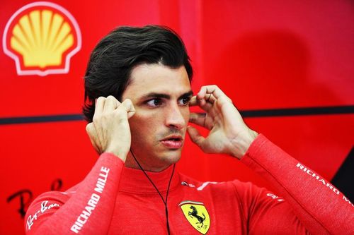 Carlos Sainz a semnat prelungirea contractului cu Ferrari