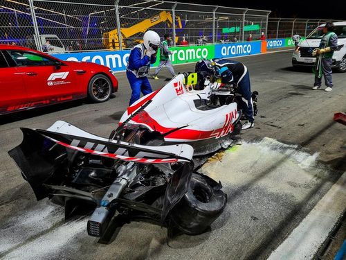 VIDEO FOTO Incident grav în Formula 1: Mick Schumacher, transportat cu elicopterul la spital după ce monopostul Haas s-a făcut praf