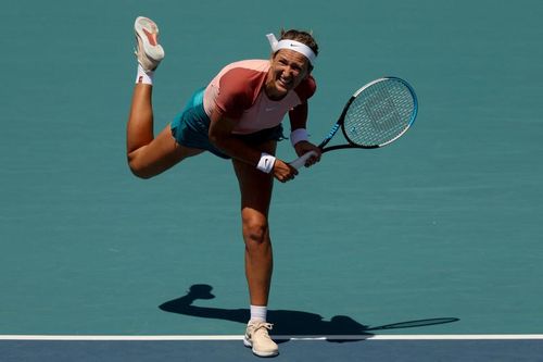 VIDEO Scandal la Miami: Victoria Azarenka, gest nesportiv - Abandon incredibil al fostei lidere WTA