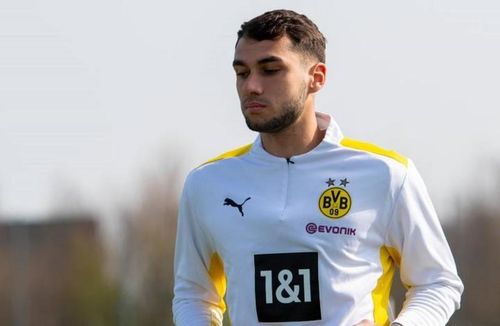 A fugit de război și va juca pentru Borussia Dortmund: „Cei mai buni prieteni ai mei sunt în prima linie a frontului”