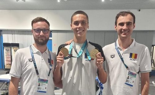 David Popovici a uimit lumea natației - Antrenorul dublului campion mondial spune unde s-a făcut diferența în cursele de 100 și 200 m liber