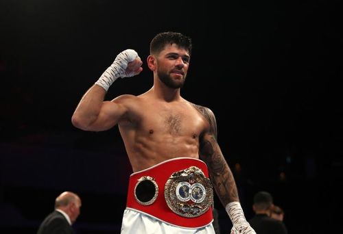 VIDEO Box: Joe Cordina, noul campion mondial la categoria super-pană (IBF)
