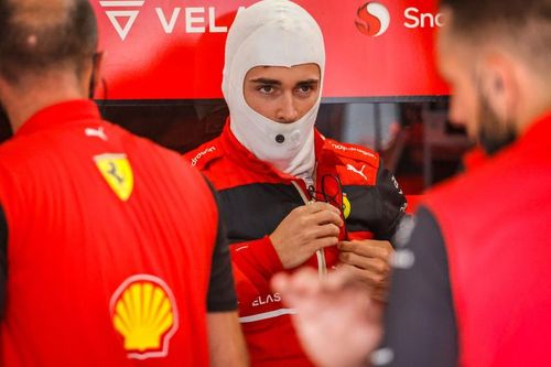 Marea diferență dintre Max Verstappen și Charles Leclerc în lupta pentru titlul de campion din Formula 1