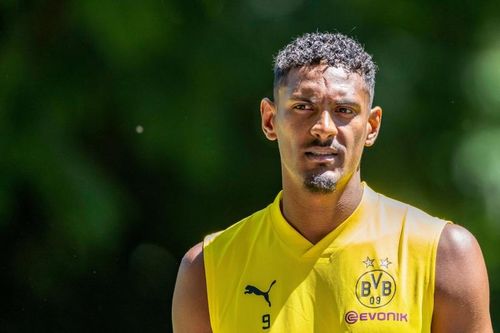Borussia Dortmund a anunțat cât va lipsi Sebastien Haller, operat de o tumoare testiculară